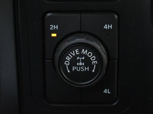Used 2022 Ford F150 XLT AWD/4WD image 31