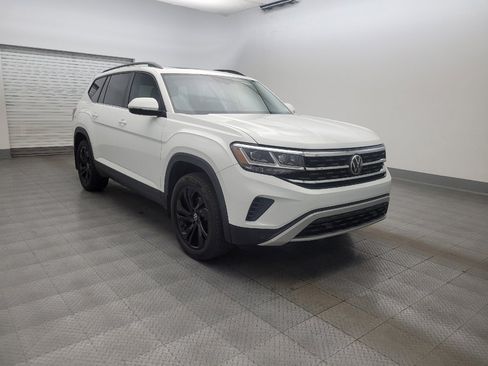 Used 2021 Volkswagen Atlas SE w/ Panoramic Sunroof Package FWD image 13