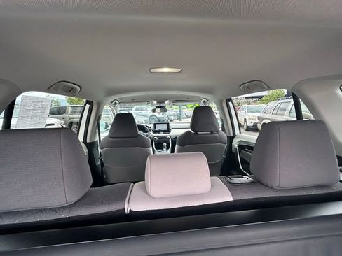 Used 2024 Toyota RAV4 XLE image 24