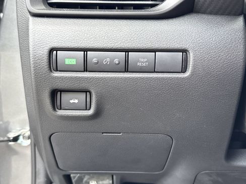 New 2025 Nissan Sentra S FWD image 9