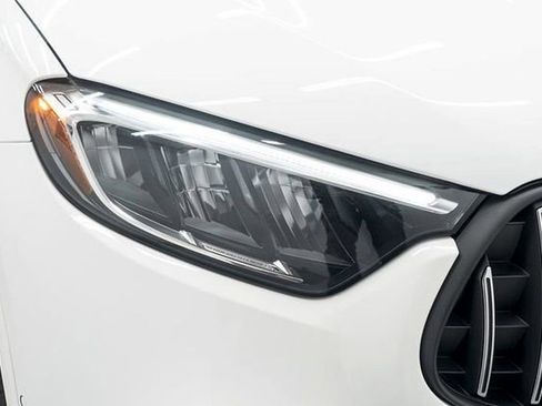 Used 2025 Mercedes-Benz GLC 43 AMG 4MATIC image 49