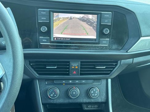 Used 2023 Volkswagen Jetta S FWD image 33