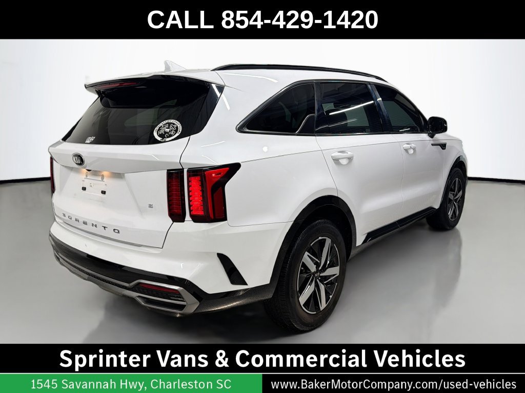 Used 2021 Kia Sorento S FWD image 9