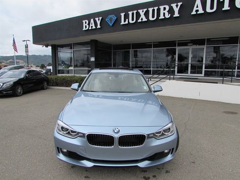 Used 2014 BMW 335i Sedan RWD image 2