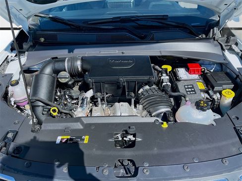 Used 2025 Jeep Compass Latitude image 30