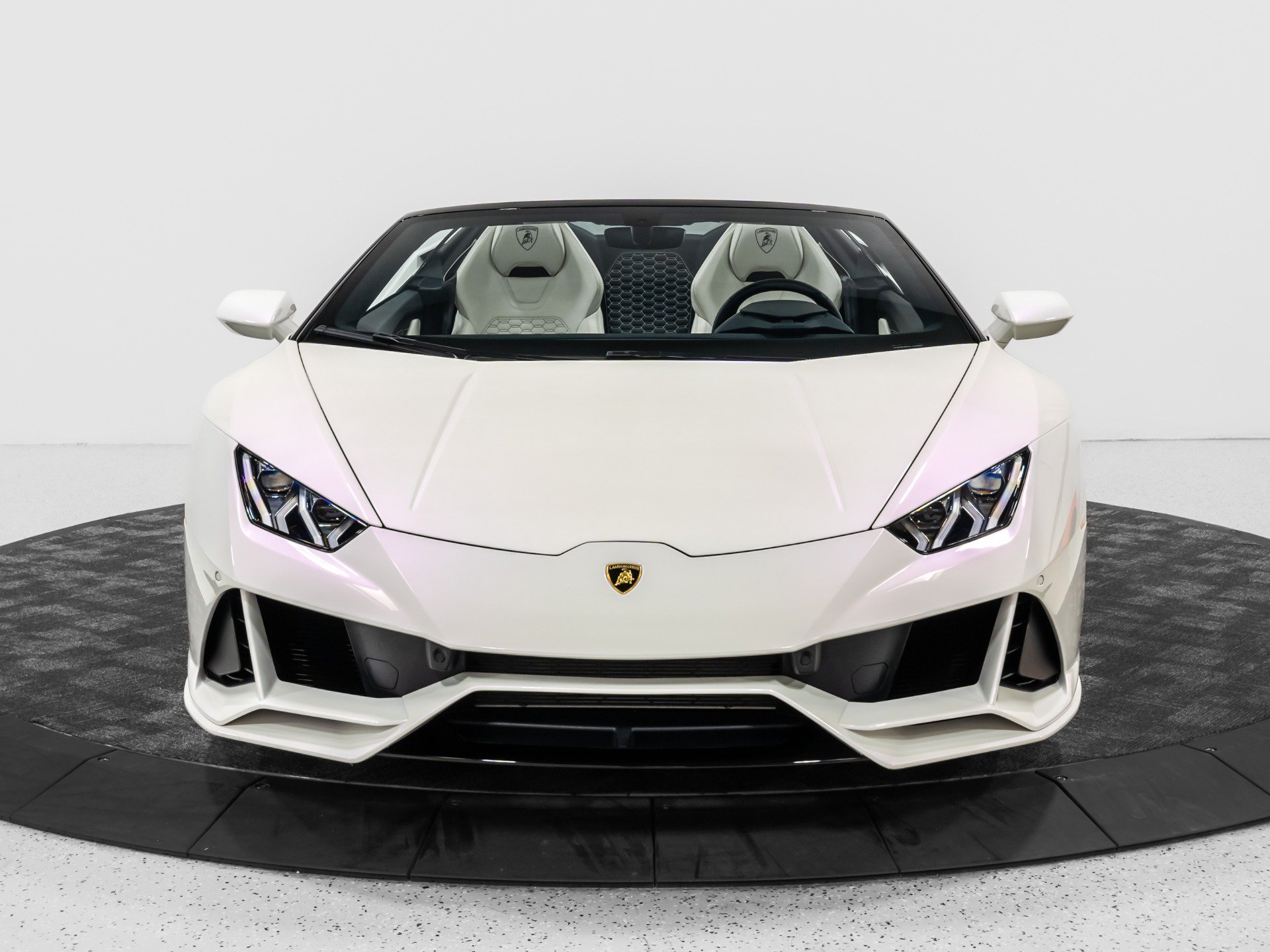 Used 2024 Lamborghini Huracan EVO AWD/4WD image 8