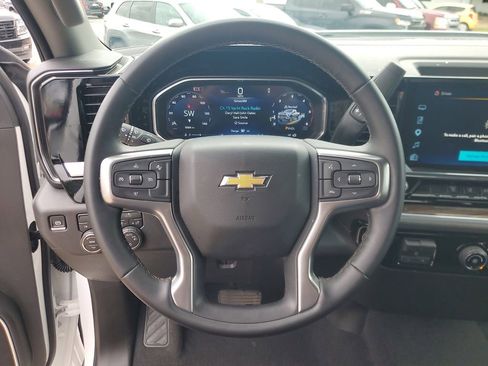 Used 2026 Chevrolet Silverado 2500 LT AWD/4WD image 21