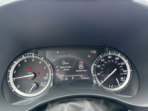 Used 2022 Toyota Highlander XLE image 13