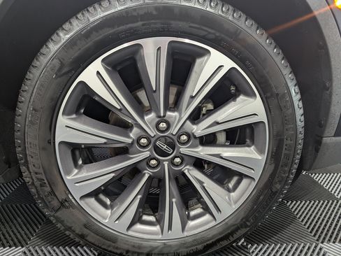 Used 2021 Lincoln Corsair Reserve w/ Equipment Group 201A AWD/4WD image 6