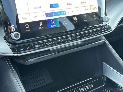 New 2026 Jeep Grand Wagoneer L Limited image 31