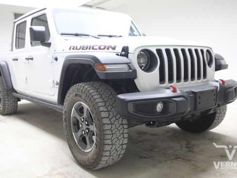 Used 2023 Jeep Gladiator Rubicon w/ LED Lighting Group AWD/4WD image 6
