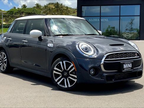 Used 2020 MINI Cooper S image 32