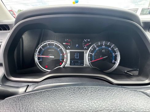 Used 2016 Toyota 4Runner Limited AWD/4WD image 27