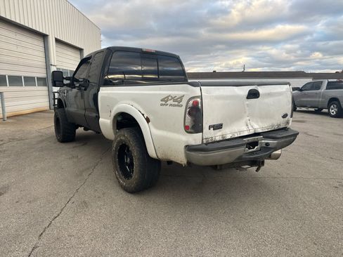 Used 2008 Ford F250 XL image 3