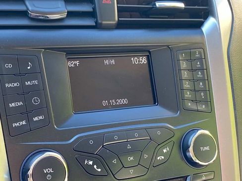 Used 2018 Ford Fusion S FWD image 24