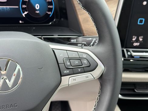 New 2026 Volkswagen Atlas SE FWD image 28