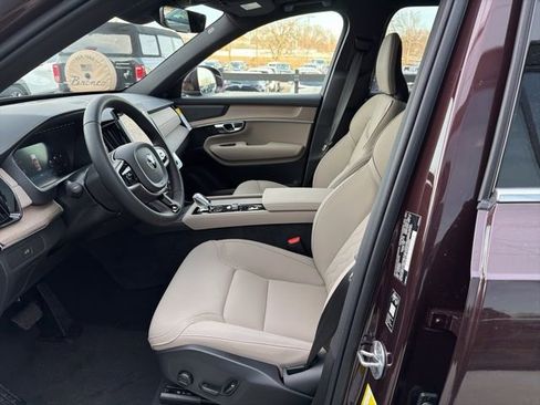 New 2026 Volvo XC90 B6 Plus w/ Protection Package Premier image 11