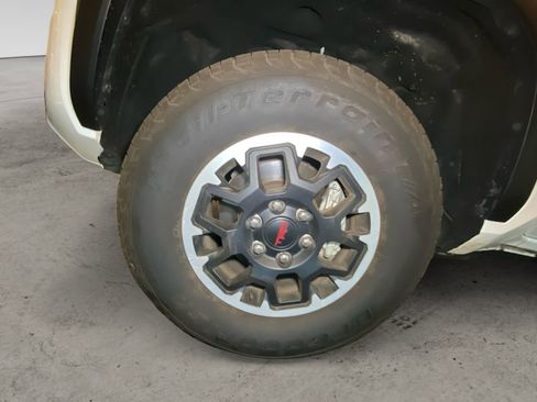 Used 2024 Toyota Tacoma TRD Off-Road image 14