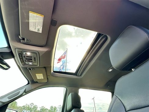 Used 2019 Chevrolet Silverado 1500 LTZ w/ LTZ Plus Package image 11