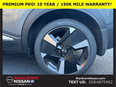 New 2026 Nissan Kicks SR w/ SR Premium Package image 12