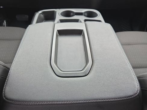 Certified 2025 Chevrolet Silverado 1500 LT image 28