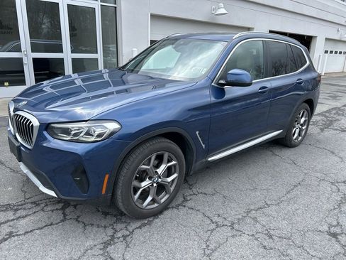 Used 2024 BMW X3 xDrive30i w/ Premium Package image 1