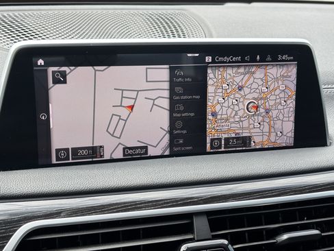 Used 2021 BMW 740i w/ M Sport Package image 12