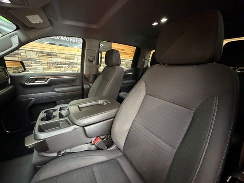 Used 2023 Chevrolet Silverado 1500 LT AWD/4WD image 12