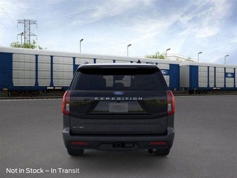 New 2026 Ford Expedition Active AWD/4WD image 5