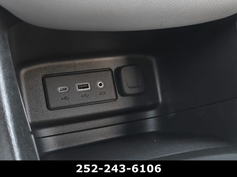 Used 2024 Chevrolet Equinox LS FWD image 14