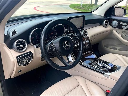 Used 2017 Mercedes-Benz GLC 300 image 19