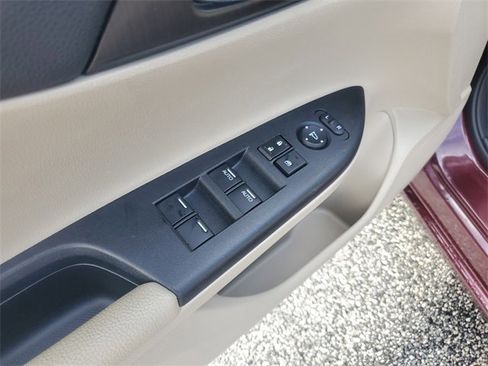Used 2015 Honda Accord EX-L image 9