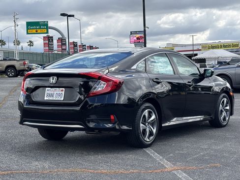 Used 2019 Honda Civic LX image 3