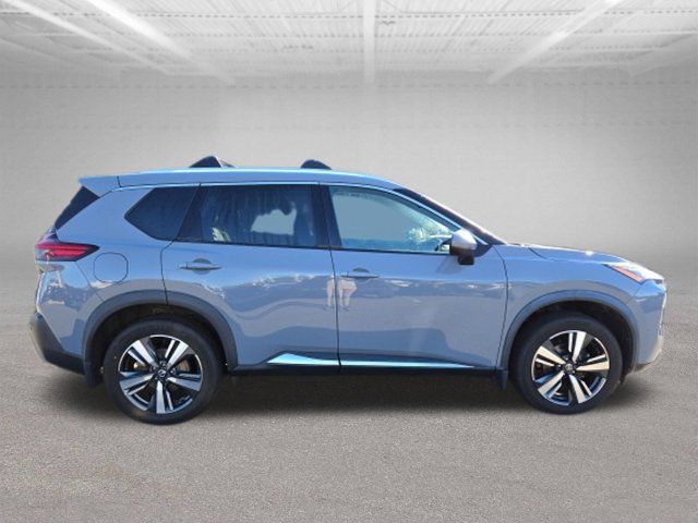 Used 2021 Nissan Rogue SL AWD/4WD image 9