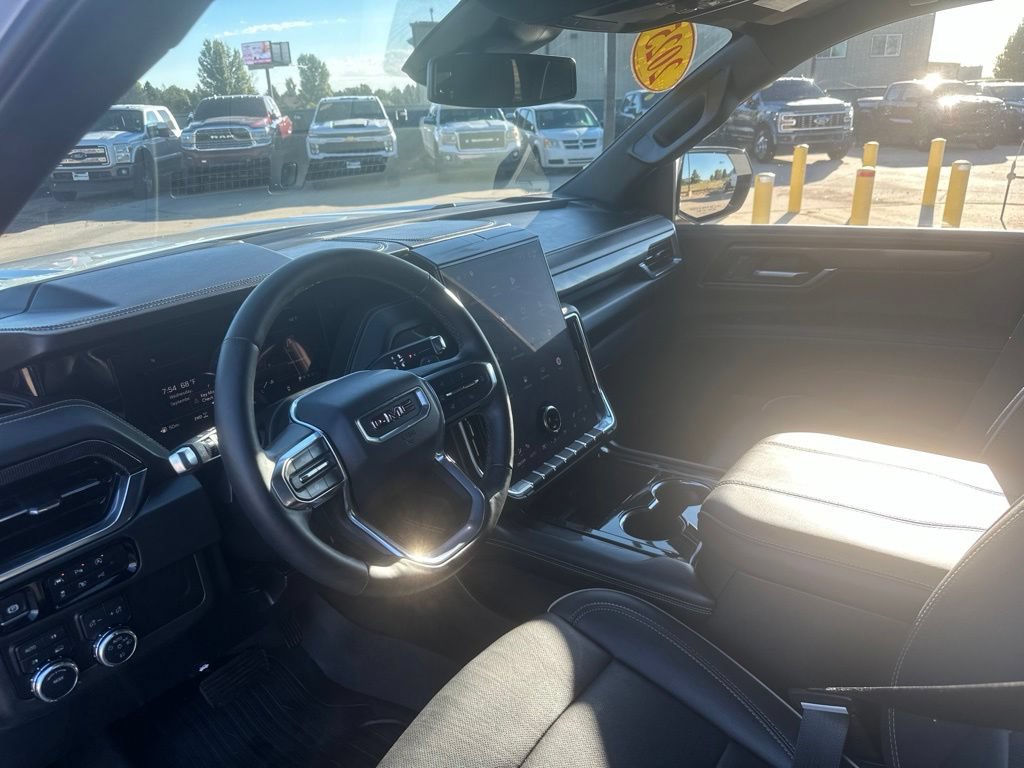 Certified 2025 GMC Yukon Elevation AWD/4WD image 13