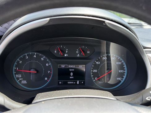 Used 2022 Chevrolet Malibu LS FWD image 22
