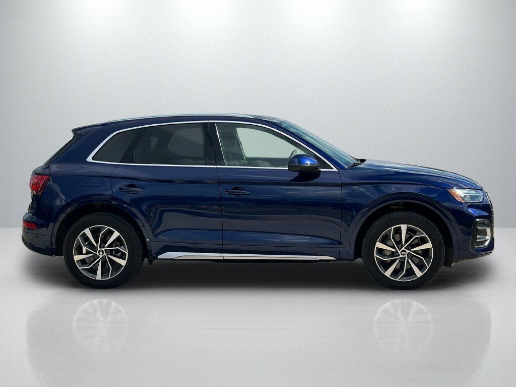 Used 2021 Audi Q5 2.0T Premium AWD/4WD image 4