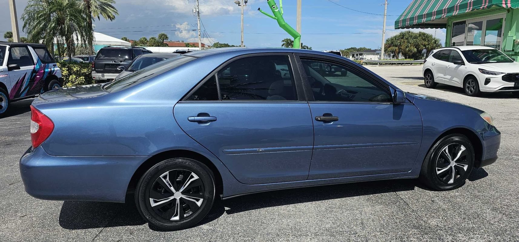 Used 2003 Toyota Camry LE FWD image 5