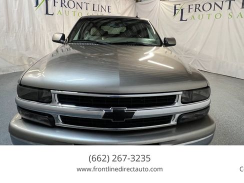 Used 2003 Chevrolet Suburban LT w/ LT Preferred Equipment Group image 2