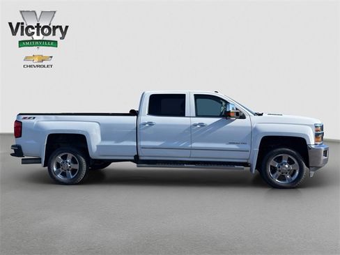 Used 2016 Chevrolet Silverado 2500 LTZ w/ Duramax Plus Package image 24