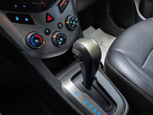 Used 2014 Chevrolet Sonic LTZ image 19