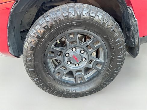 Used 2019 Toyota 4Runner TRD Off-Road Premium image 31