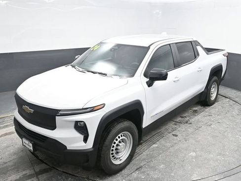 Used 2024 Chevrolet Silverado EV W/T image 19