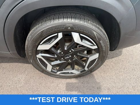 Used 2024 Kia Seltos SX w/ SX Sunroof Package AWD/4WD image 12