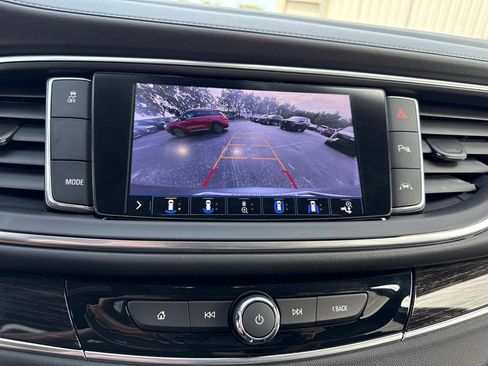 Used 2020 Buick Enclave Avenir w/ Avenir Technology Package image 25