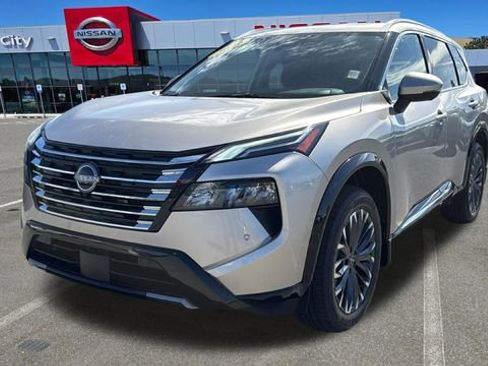 New 2026 Nissan Rogue Platinum AWD/4WD image 7