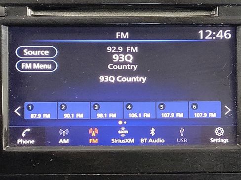 Used 2020 Nissan Rogue Sport SV image 25