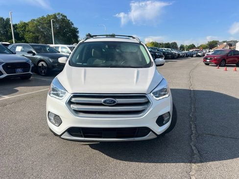 Used 2018 Ford Escape Titanium w/ Ford Safe & Smart Package AWD/4WD image 15