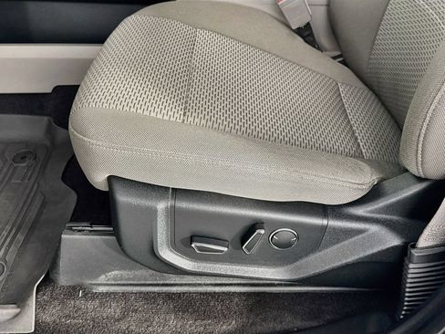 Used 2018 Ford F150 XLT w/ Equipment Group 302A Luxury RWD image 22