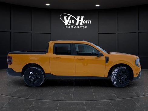 New 2026 Ford Maverick Lariat w/ Black Appearance Package image 2